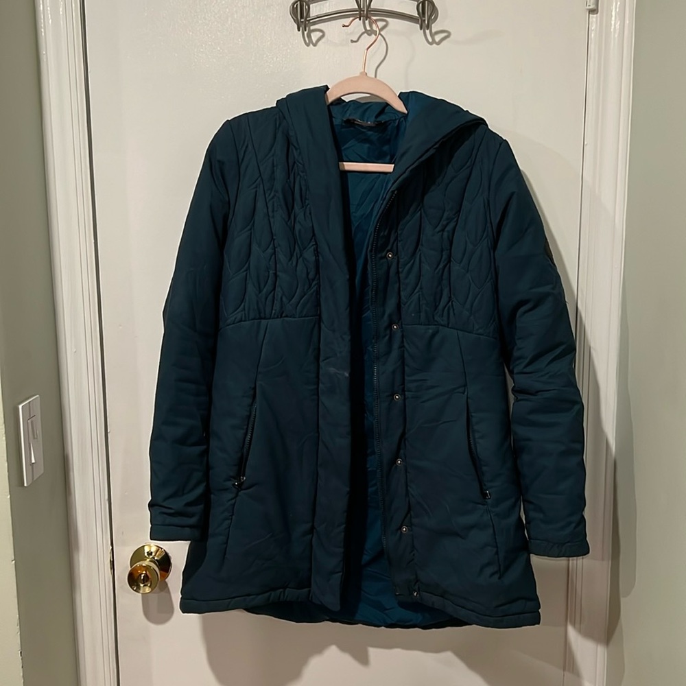 North Face winter jacket with hood